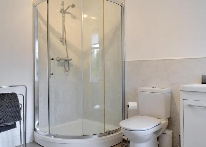 The Birches * كيسويك