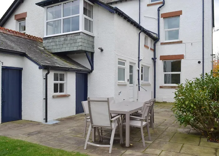 The Birches بيت للعطل