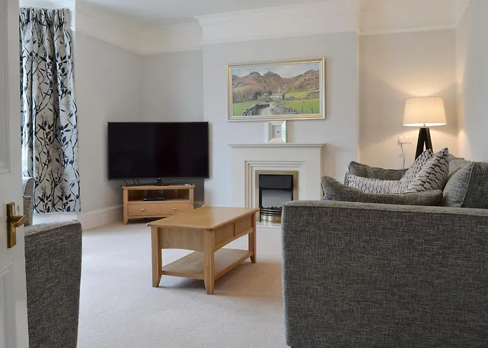 The Birches بيت للعطل